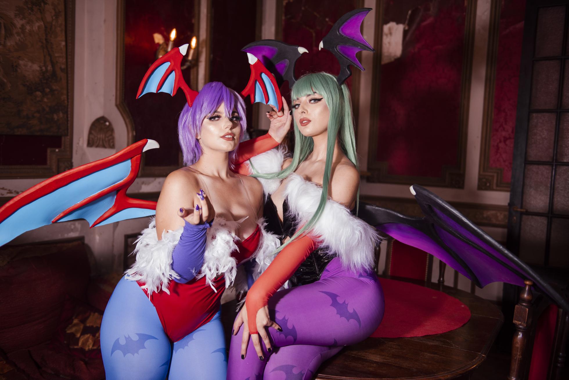 Valentina Kryp & Juli Girlofnox - Morrigan & Lilith - Page 4