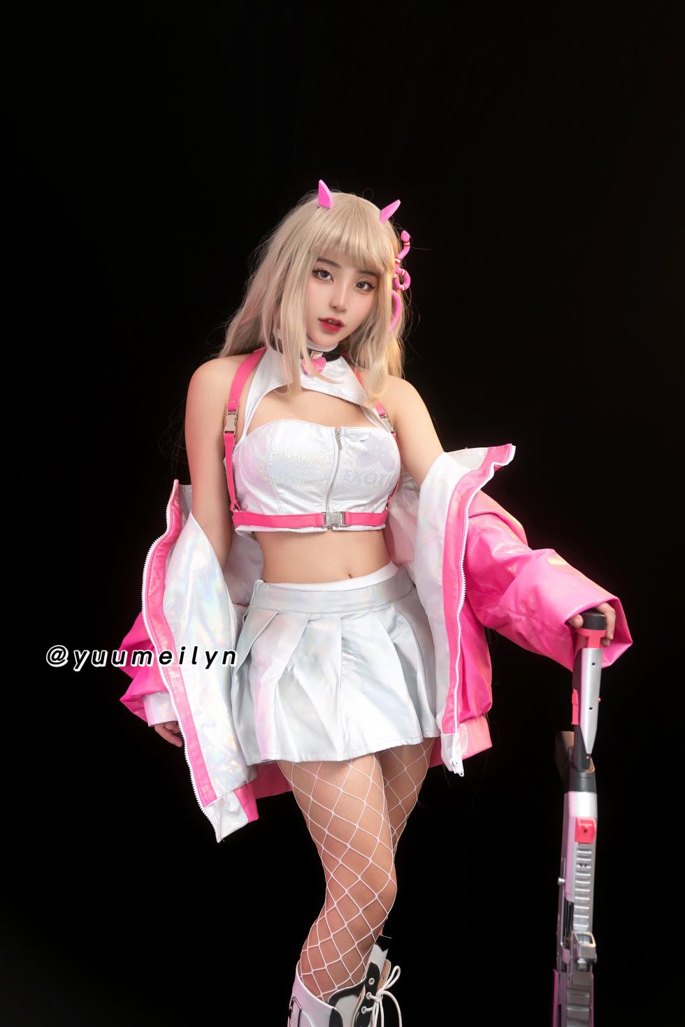 Meiilyn - Viper - Page 9