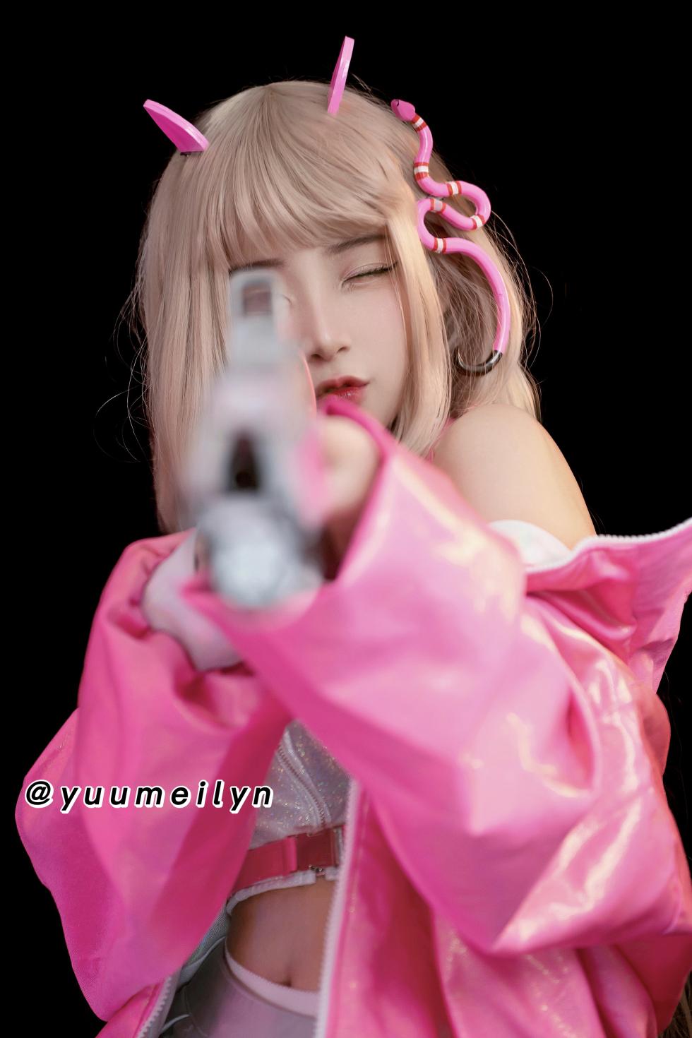 Meiilyn - Viper - Page 12