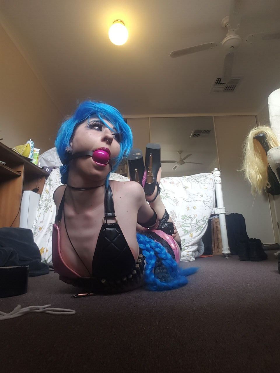 Frayedknot - Jinx (fixed) - Page 16