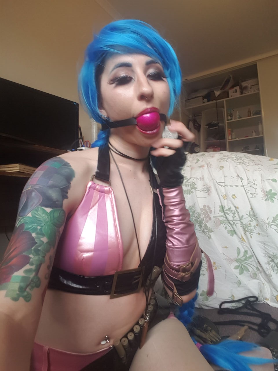 Frayedknot - Jinx (fixed) - Page 25