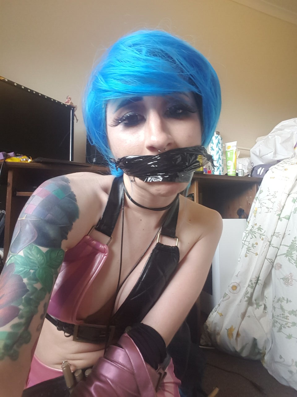 Frayedknot - Jinx (fixed) - Page 31