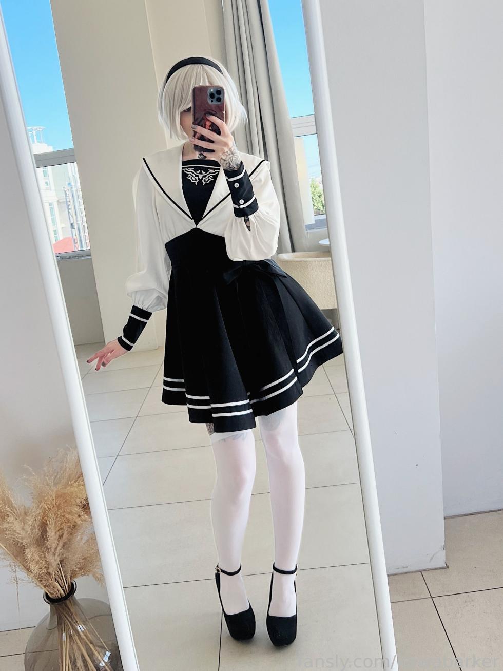 Zirael Rem - 2B Schoolgirl - Page 25