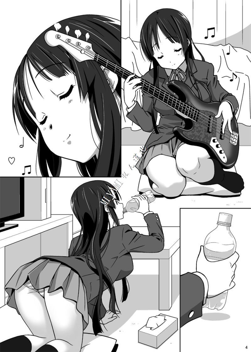 (C79) [ASUNARO] M-ON (K-ON!) [Chinese] [MIYA私人漢化] - Page 4